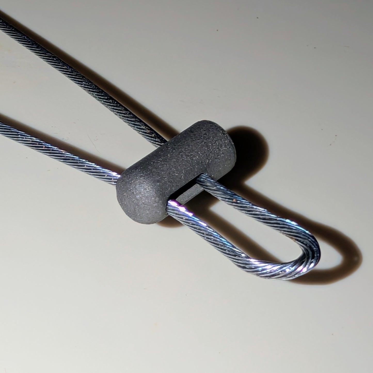 Single/dual cable adapter